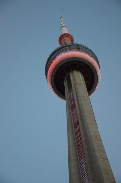 Toronto's CN Tower Damn Am Canada 2012